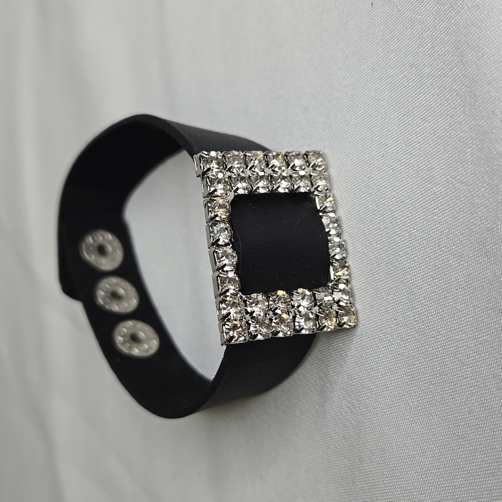 Cuff Bracelet Bundle, 3 Bracelets - Picture 7 of 10
